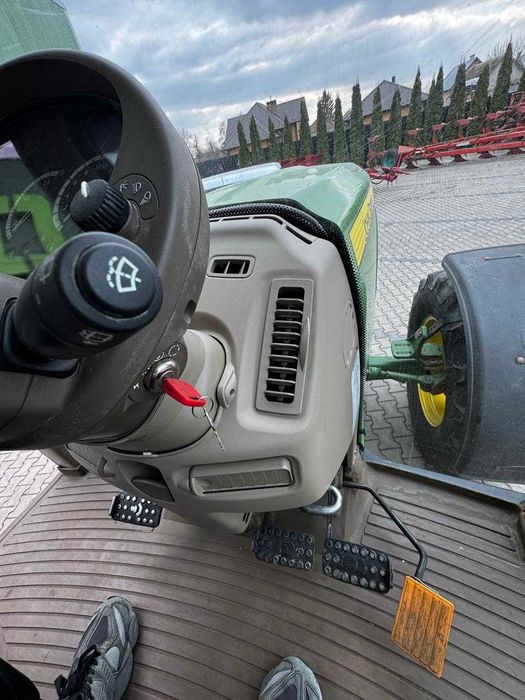Трактор John Deere 6930 Premium 2008 року