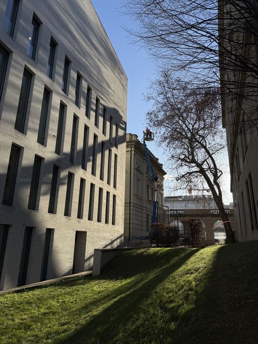 Sprzedam podnośnik koszowy Teupen Leo 23gt