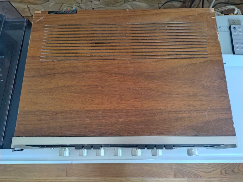 Wzmacniacz amplituner Sansui Six