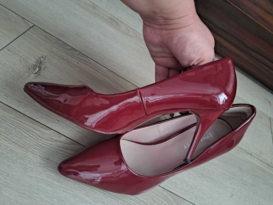 Szpilki Jenny Fairy bordowe lakier