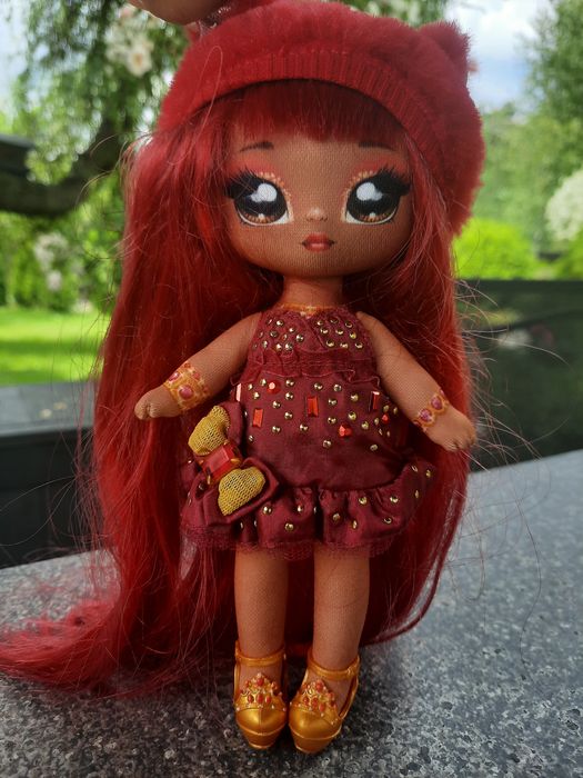 Lalka Na!Na!Na! Suprise Sweetest Gems Dolls-Roby Frost