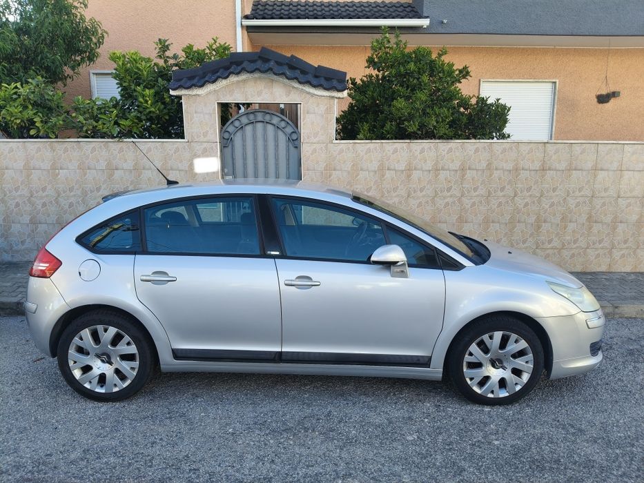 Citroën C4 1.6 HDi 90cv, versão Exclusive, de 2008