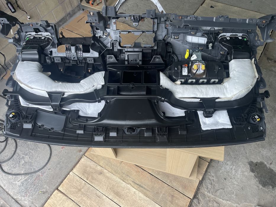 Торпеда Chevrolet Bolt 2018