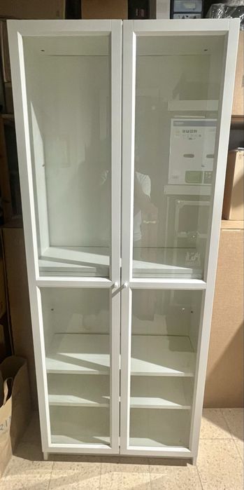 Estante Branca Portas Vidro Billy Oxberg IKEA