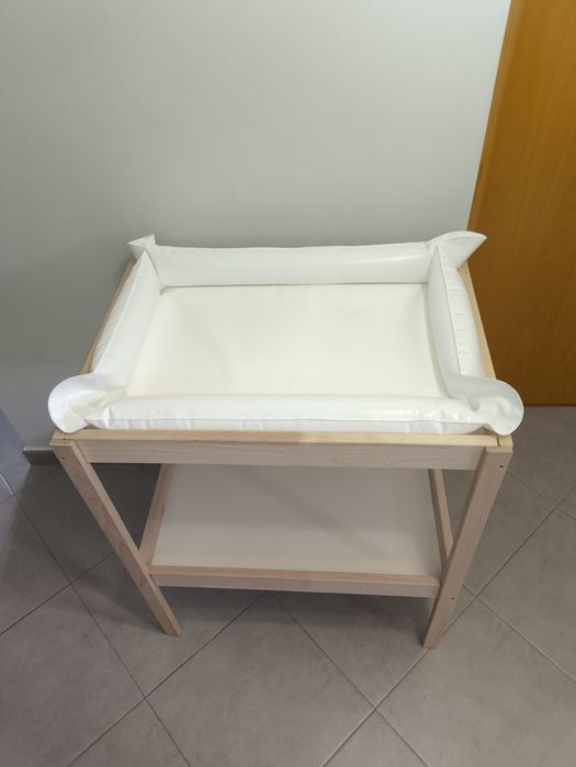 Fraldário IKEA como novo