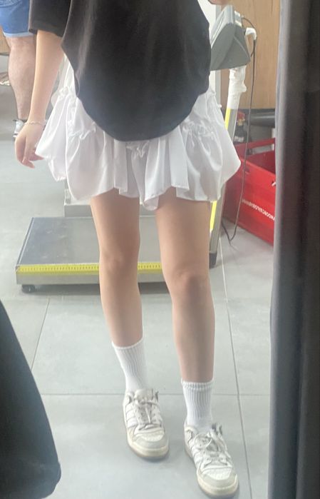 Спідниця біла з шортами