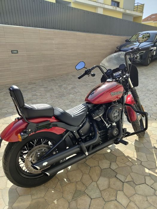 Harley Davidson Street Bob Softail