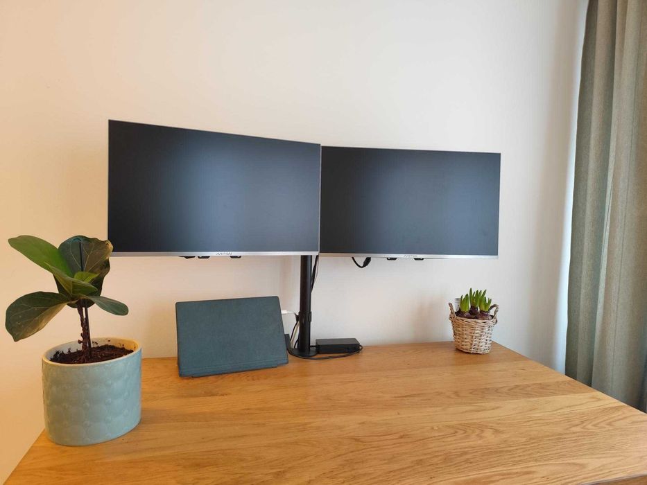 2 Monitores Mitsai e Suporte