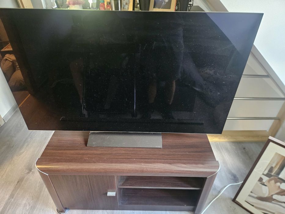 Stolik pod telewizor