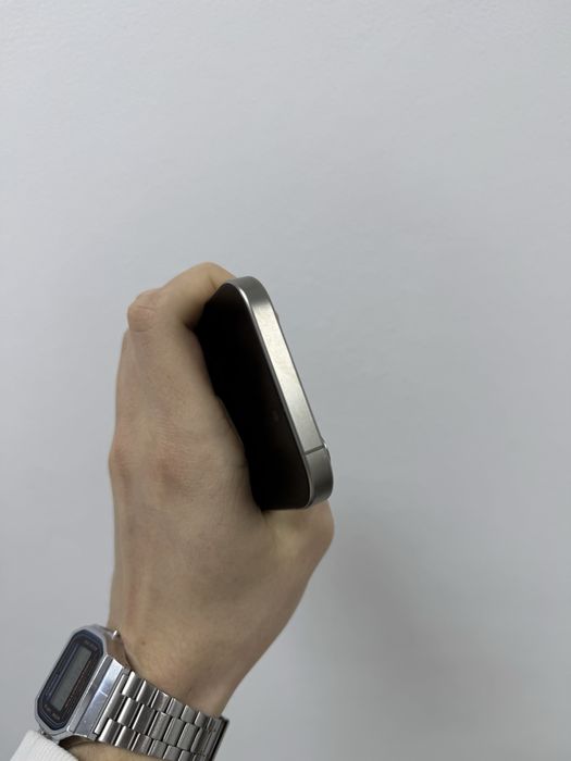 iPhone 15 Pro 256GB Natural Tit.