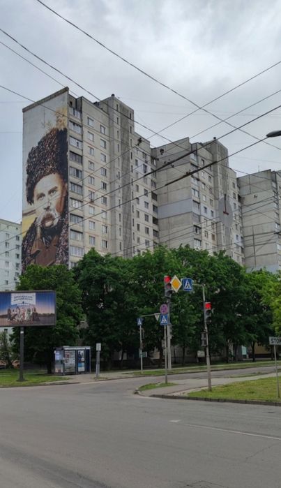 Продам реальную 2 к кв м. Дворец спорта
