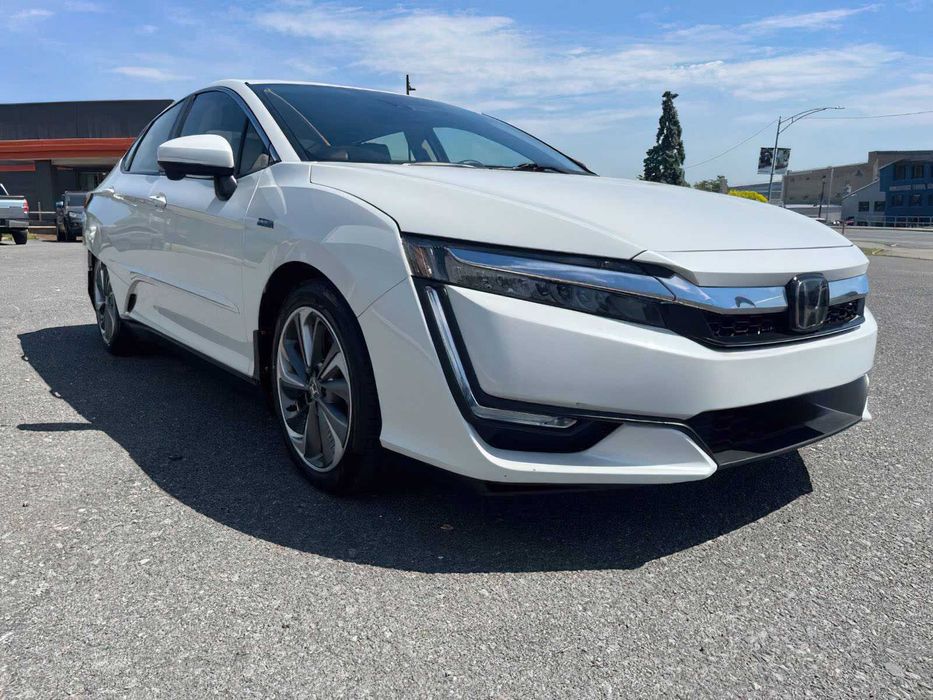 Honda Clarity      2018