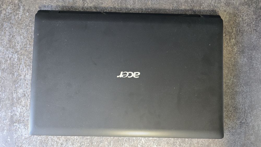 ACER Aspire 7551g uszkodzony