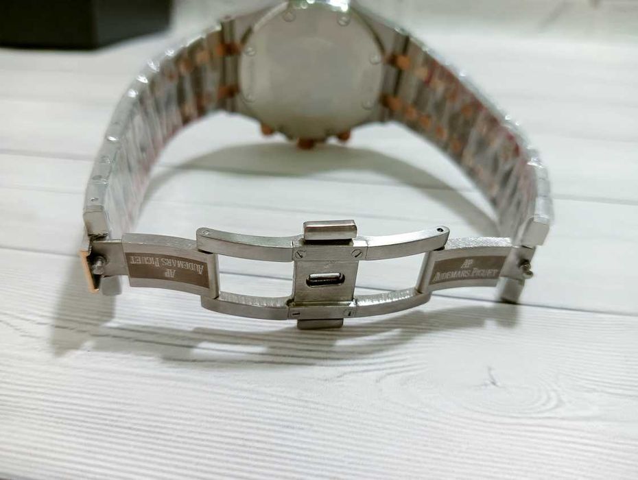 Чоловічий годинник AP Royal Oak хронограф.