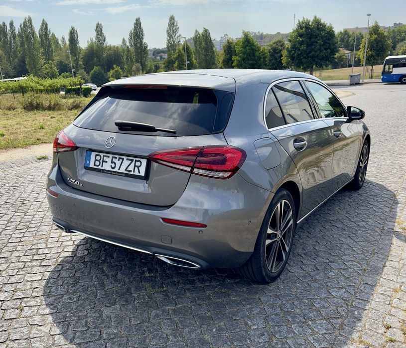 Mercedes A250e 2020 hibrido plug-in
