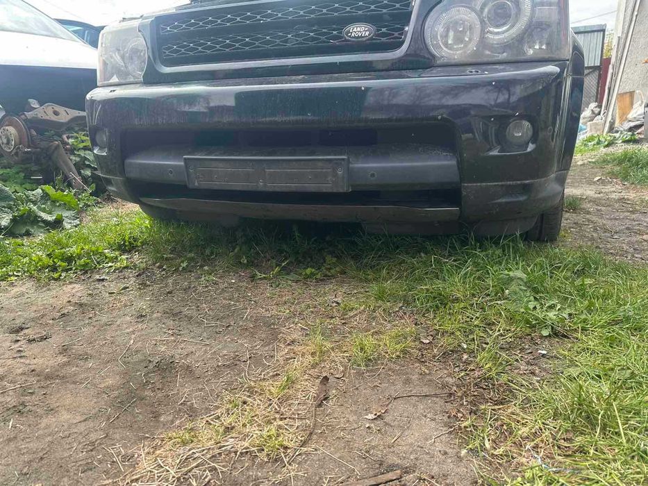 Передній бампер Range Rover L320 Sport 2011 4 парктроніка LRC 797