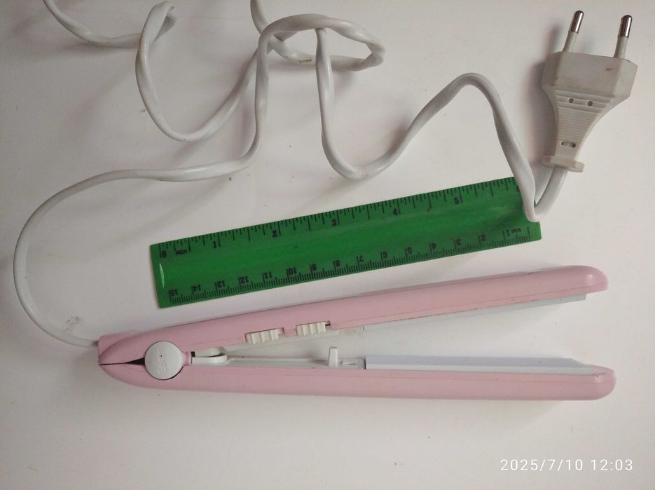 Плойка утюжок мини