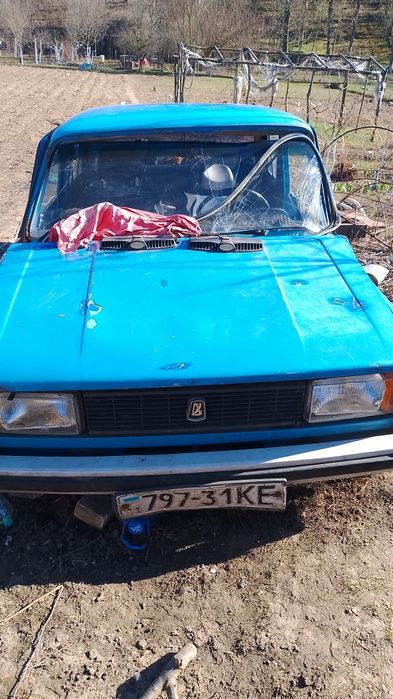 Продам  машину на запчастини продамо машину на запчастини