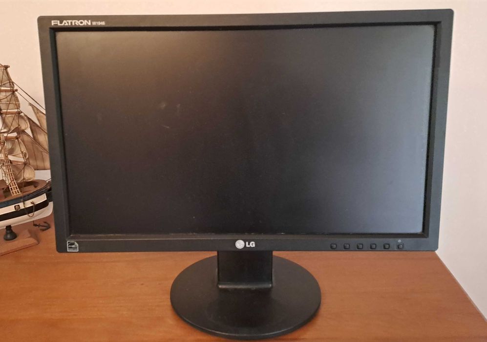 Monitor LG FLATRON W1946 19" Polegadas
