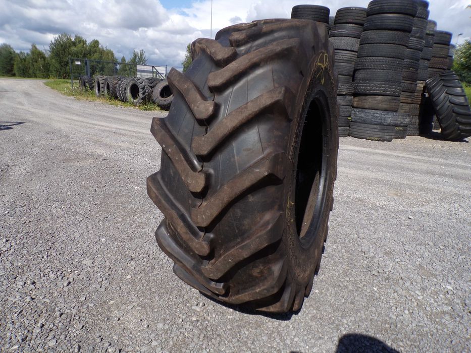 Opona 460/70R24 17.5R24 TRELLEBORG TH 400 (1700 netto)