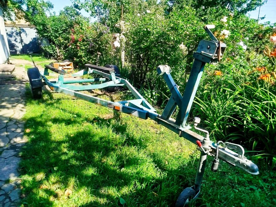 Комплект човен, мотор лафет Крим Mercury 30 лодка катер