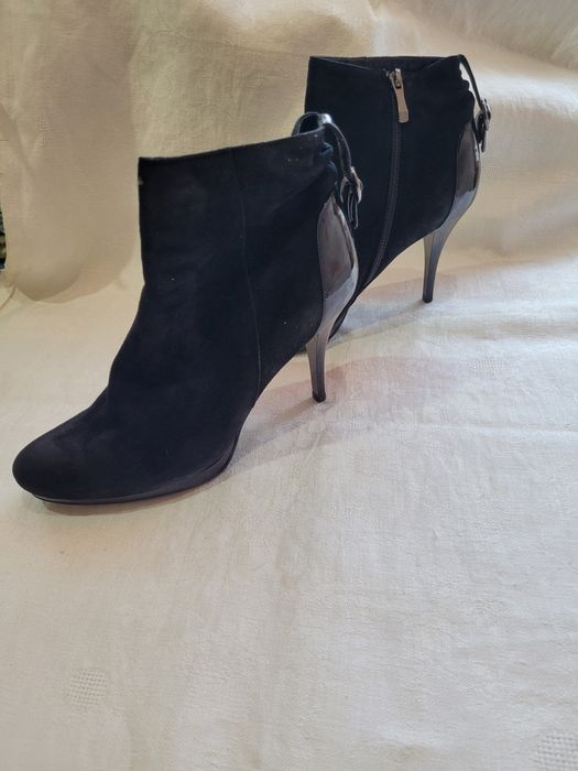 Ботинки демисизонные нубук 40вый размер