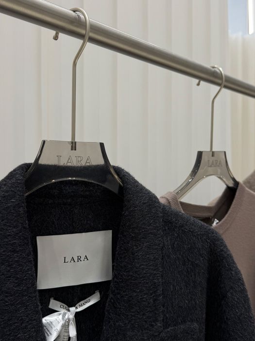 Пальто Lara. Zara, Massimo Dutti