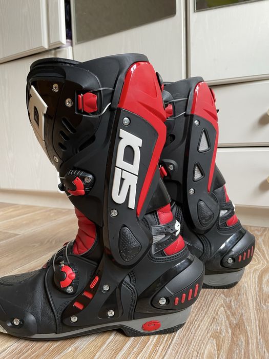 SIDI VORTICE. Топові шарнірні мотоботи в стані нових! 41-42 розмір
