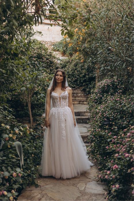 Piękna Suknia Ślubna Herm’s Bridal