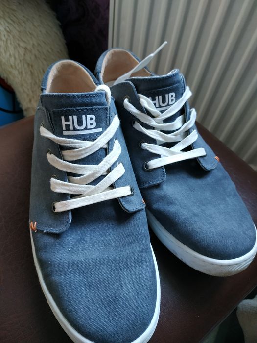 Кросівки літні НUB