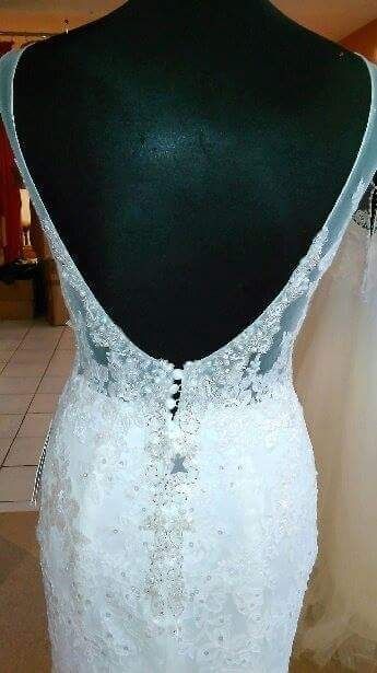 Suknia ślubna syrenka