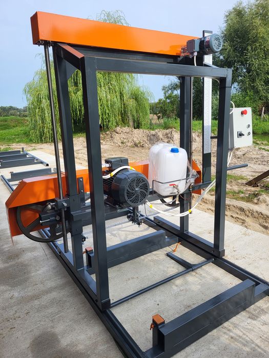 Trak taśmowy poziomy nowy