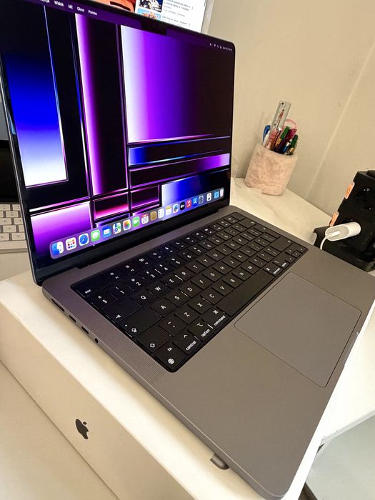 Macbook Pro 14 M1 16/512gb Stan Idealny Bateria 92%