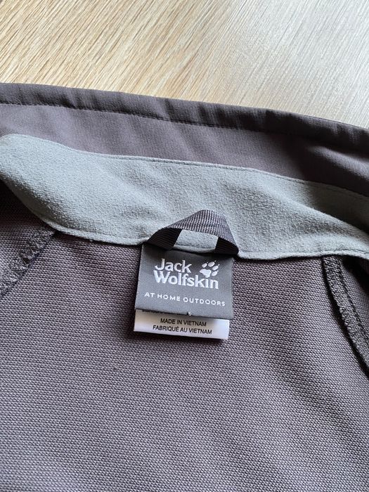 Kurtka Jack Wolfskin damska wiatrówka jacket
