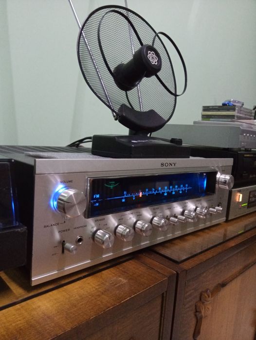 Sprzedam w stanie idealnym Amplituner SONY STR 7055 .