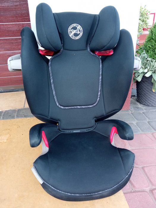 Renomowany fotelik samochodowy  Cybex Solution S-Fix  15-36kg