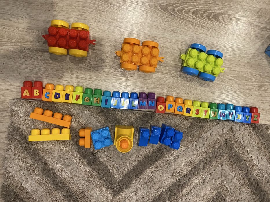 Pociąg,klocki,abecadlo Fisher Price