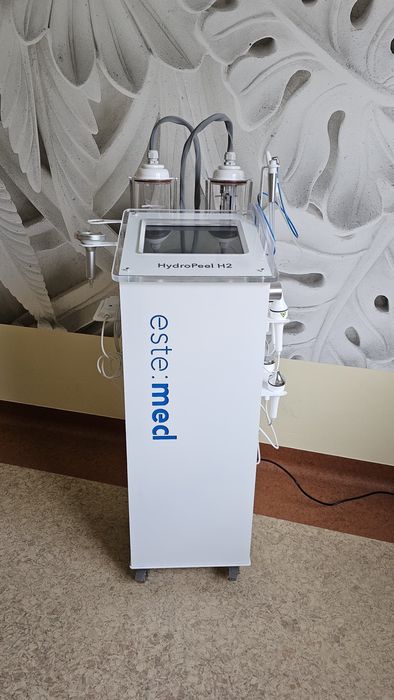 Este:Med HydroPeel H2 9w1 - Oczyszczanie wodorowe