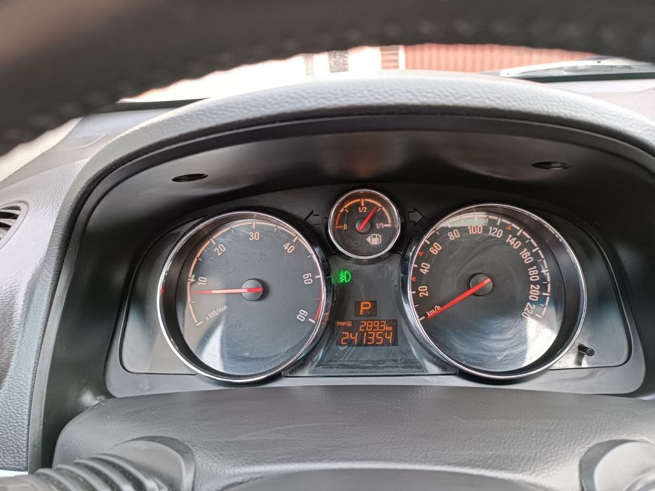 Продається легковий автомобіль OPEL ANTARA