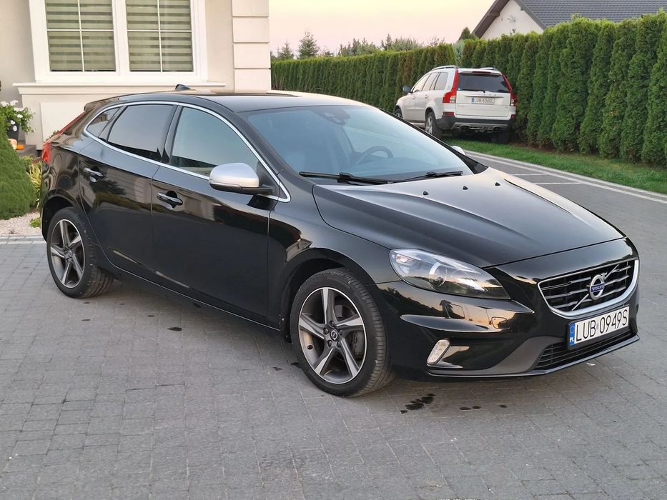 Volvo V40