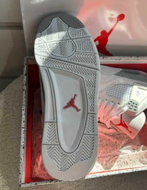 Jordan4 Brancos 43