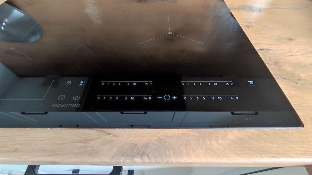 Płyta indukcyjna Electrolux EIS62449B SenseBoil | Stan Bardzo Dobry | 100% Sprawna