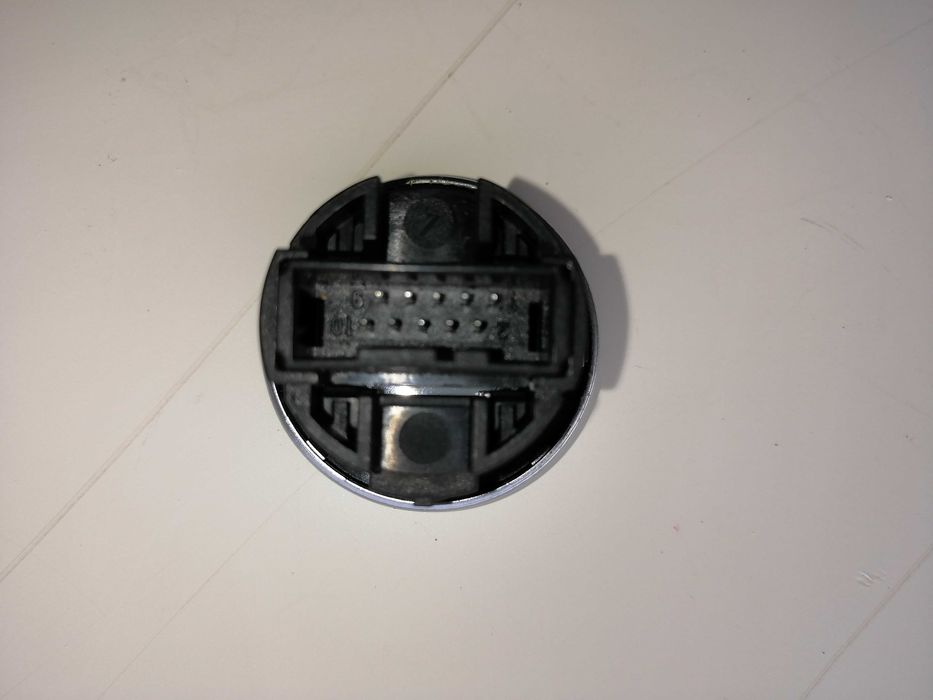 Przycisk Start Sto do BMW e81, e87, e90, e91, e92, e93 Super stan