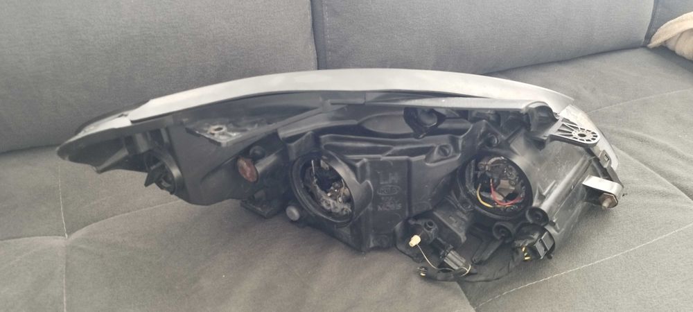 Lewa lampa przód kia proceed od 2007 do 2010
