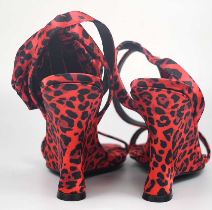 Nowe sandały na koturnie jeffrey campbell roz. 36