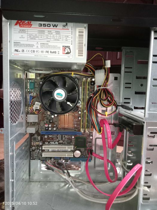 Системний блок INTEL 2 ядра*2,2GHz ,4 GB / 320 HDD / DVD-RW .