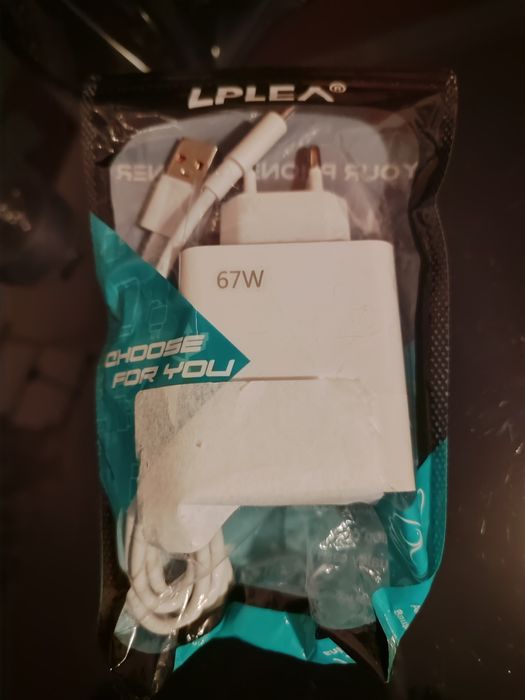 Carregador rápido 67W