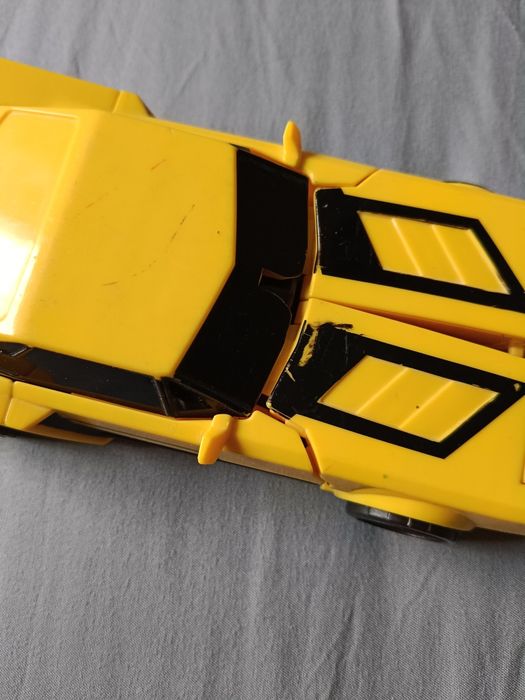 Transformers hasbro bumblebee