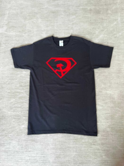 T-shirt exclusiva – Fruit of the Loom – S – Nova c/ etiqueta