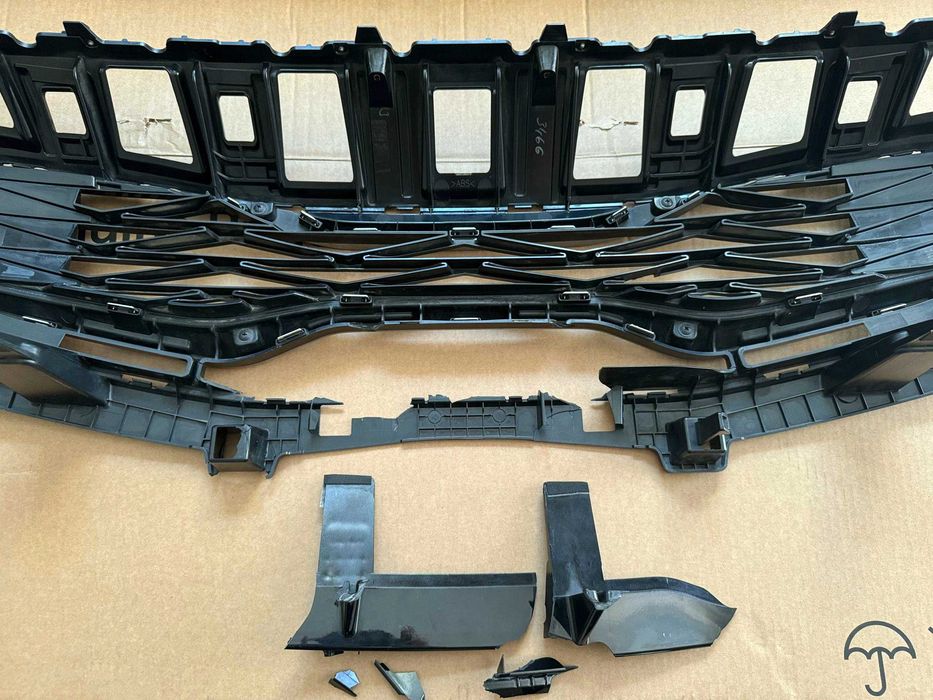 KIA Ceed 3 (рестайлінг 2021-) решітка радіатора 86350-J7DB0